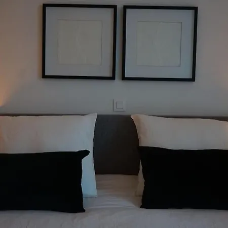 Luxurious On Eilandje Apartment *